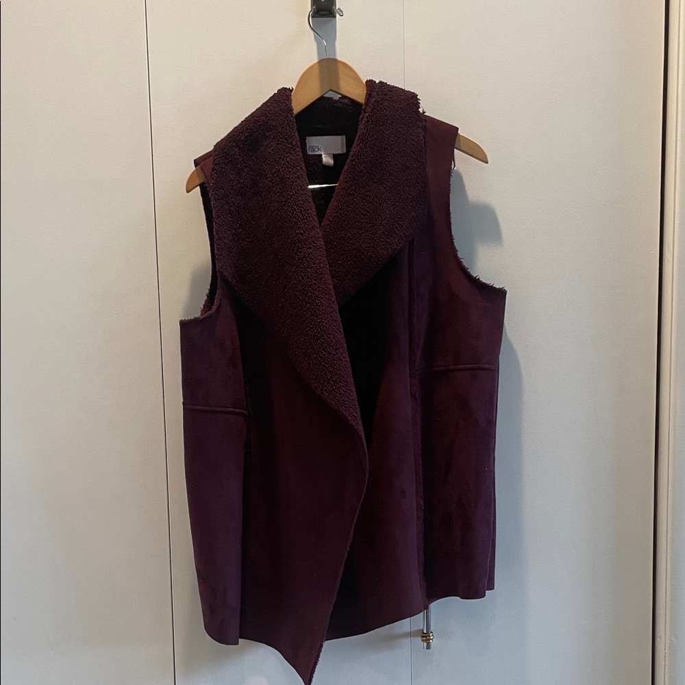 Nordstrom Rack Women's Purple Sleeveless vest